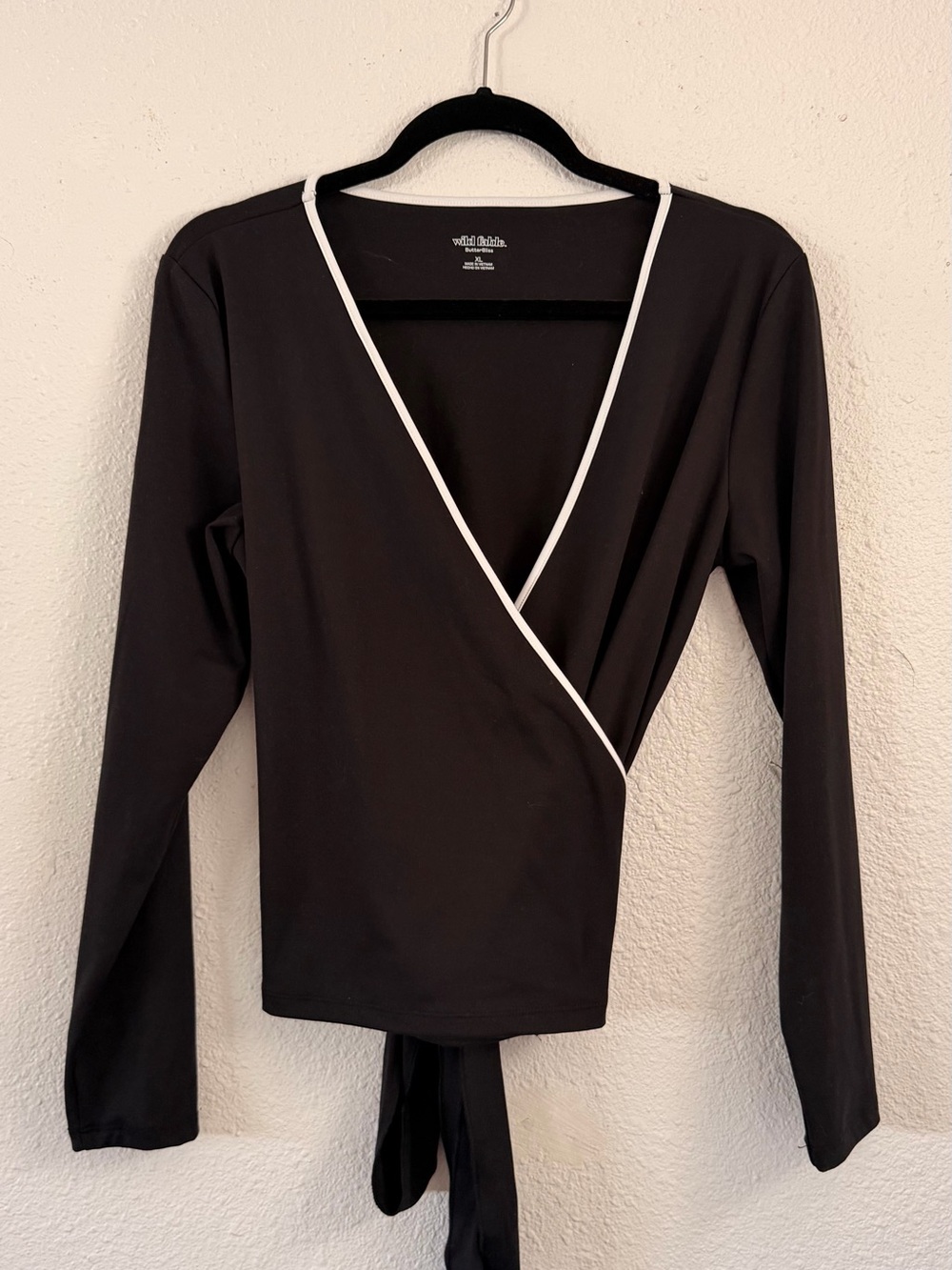 Black Wrap Long-Sleeve Top with White Trim